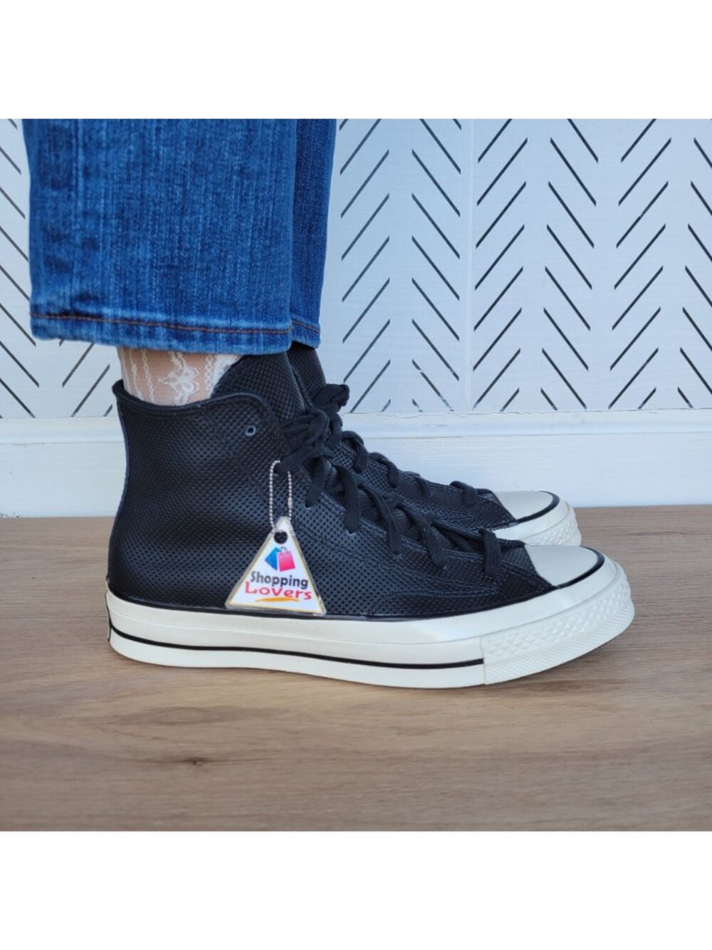 ⭐Converse Chuck 70 Hi Sz 8 Women's Shoes Leather Premium Sneakers Black A08637C⭐ - Picture 4 of 13